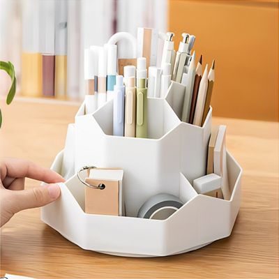 organisateur de bureau blanc bien organise main fait tourne rotatifetdesign