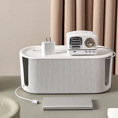 boite range cable sur bureau cube chargement dessus fil sortant