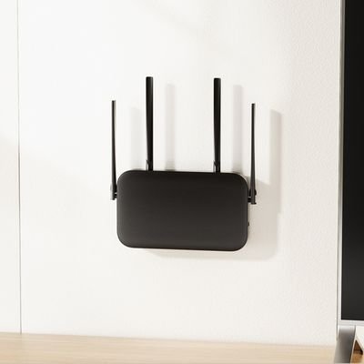 cache fil electrique au-mur modem wifi fixe