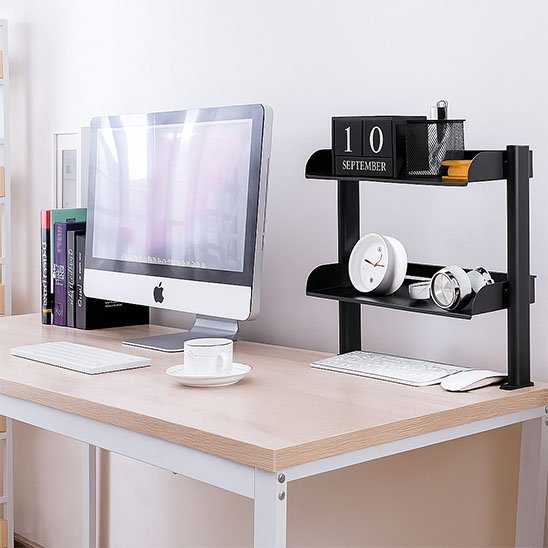 etagere bureau écran clavier café livres