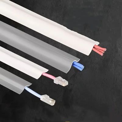 goulotte cable choix de largeur et couleur démonstration avec fils