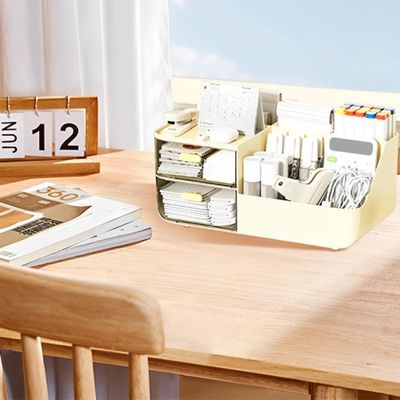 organiseur pour bureau beige rempli fournitures rangerplus