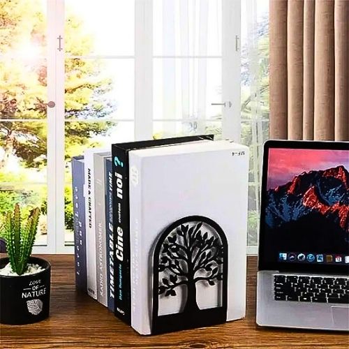serre livre noir metal arbre feuilles supportant livres